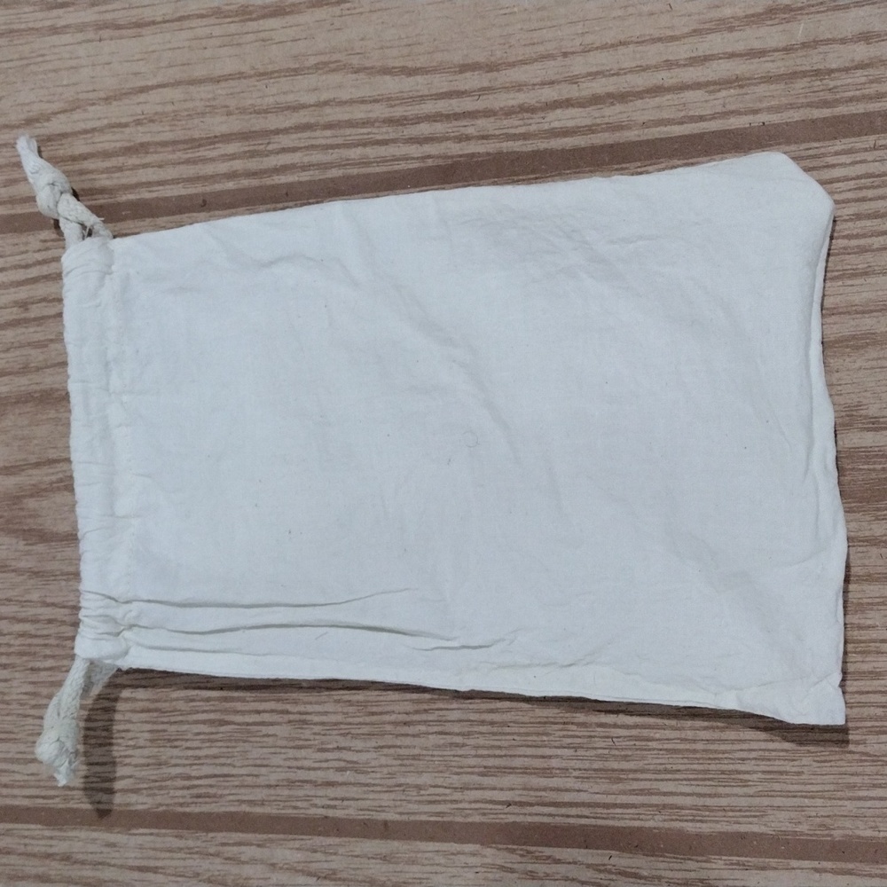 Off-White Drawstring Protection Storage Dust Bag 6 x 9.5-in, in good Condition - Picture 5 of 7